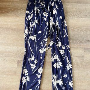 Zara Watercolor Floral Pants Size M